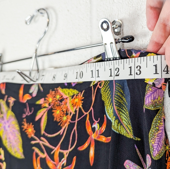 NWOT H&M Tropical Print Midi Skirt Black Hi-Lo Ruffle Viscose Small/Medium Color - Picture 12 of 13